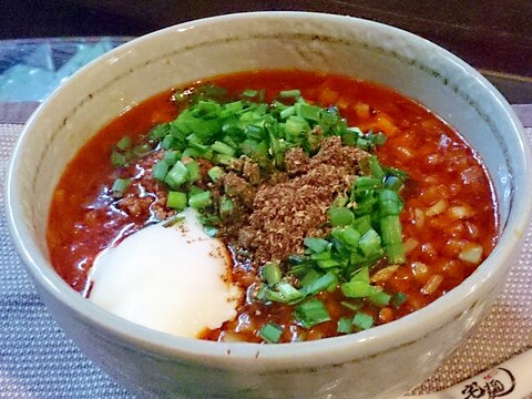 お手軽だけどプロの味「勝浦タンタン麺」